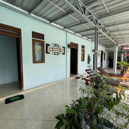 Capital O 92615 Villa Utama D'Alas Purwo Ringinpintu Экстерьер фото