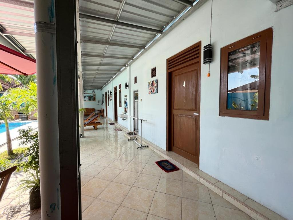 Capital O 92615 Villa Utama D'Alas Purwo Ringinpintu Экстерьер фото
