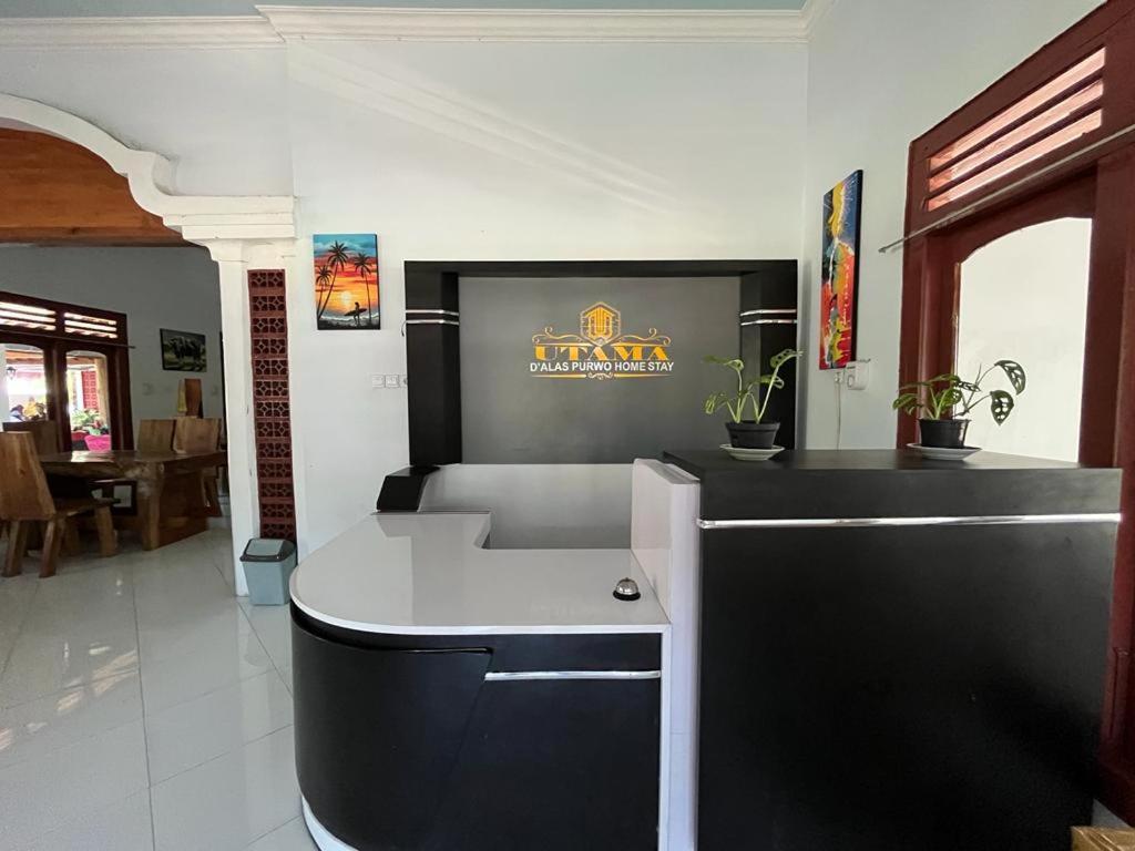 Capital O 92615 Villa Utama D'Alas Purwo Ringinpintu Экстерьер фото