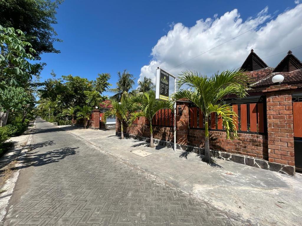 Capital O 92615 Villa Utama D'Alas Purwo Ringinpintu Экстерьер фото